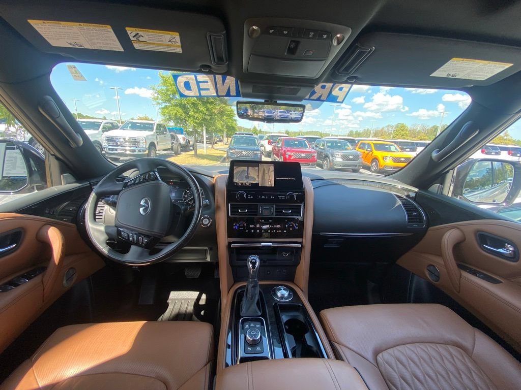 Used 2024 INFINITI QX80 Sensory AWD/4WD image 30