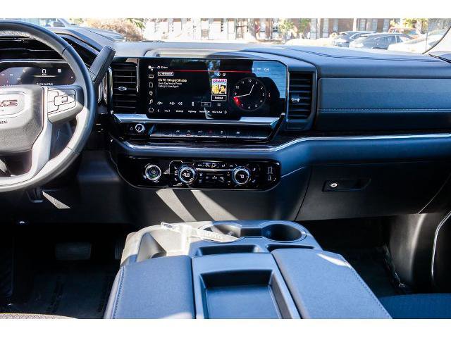 Used 2023 GMC Sierra 1500 SLE image 16