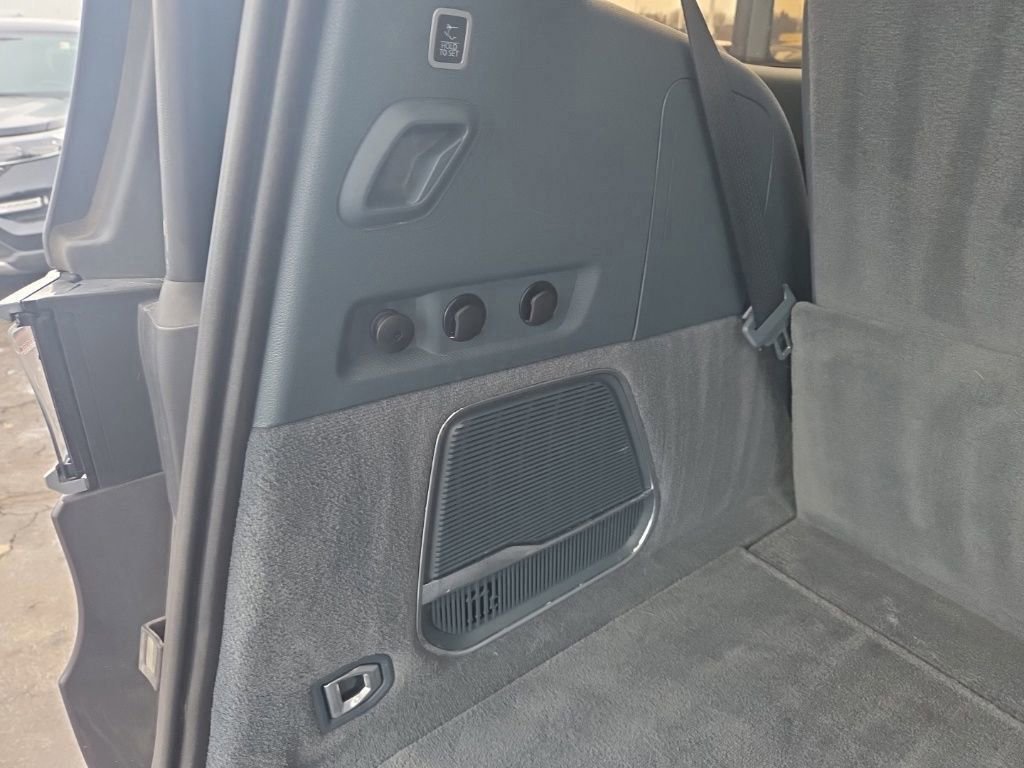 Used 2022 Jeep Grand Wagoneer Series III w/ Rear Seat Video Group 1 image 48