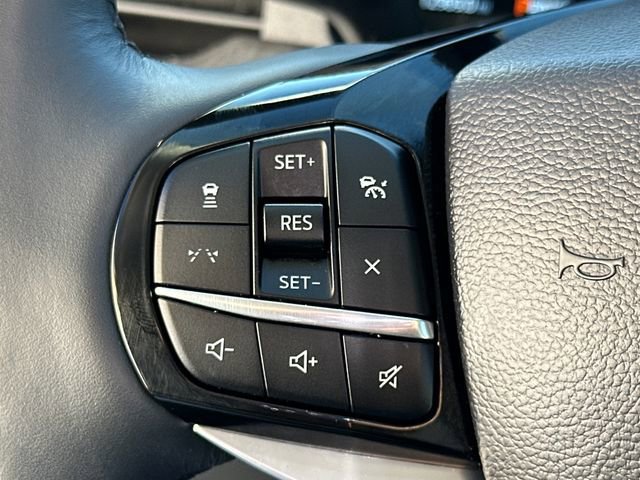 Certified 2025 Ford Explorer Platinum w/ LUX Leather Package image 34