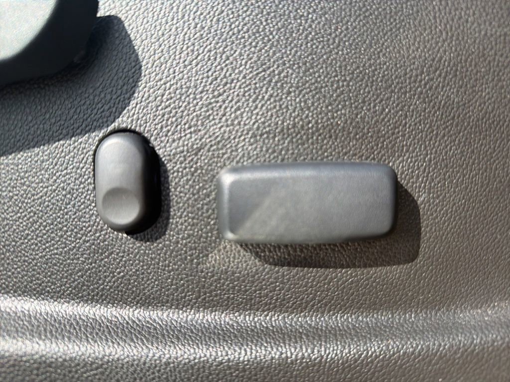 Used 2018 Chevrolet Colorado ZR2 image 26