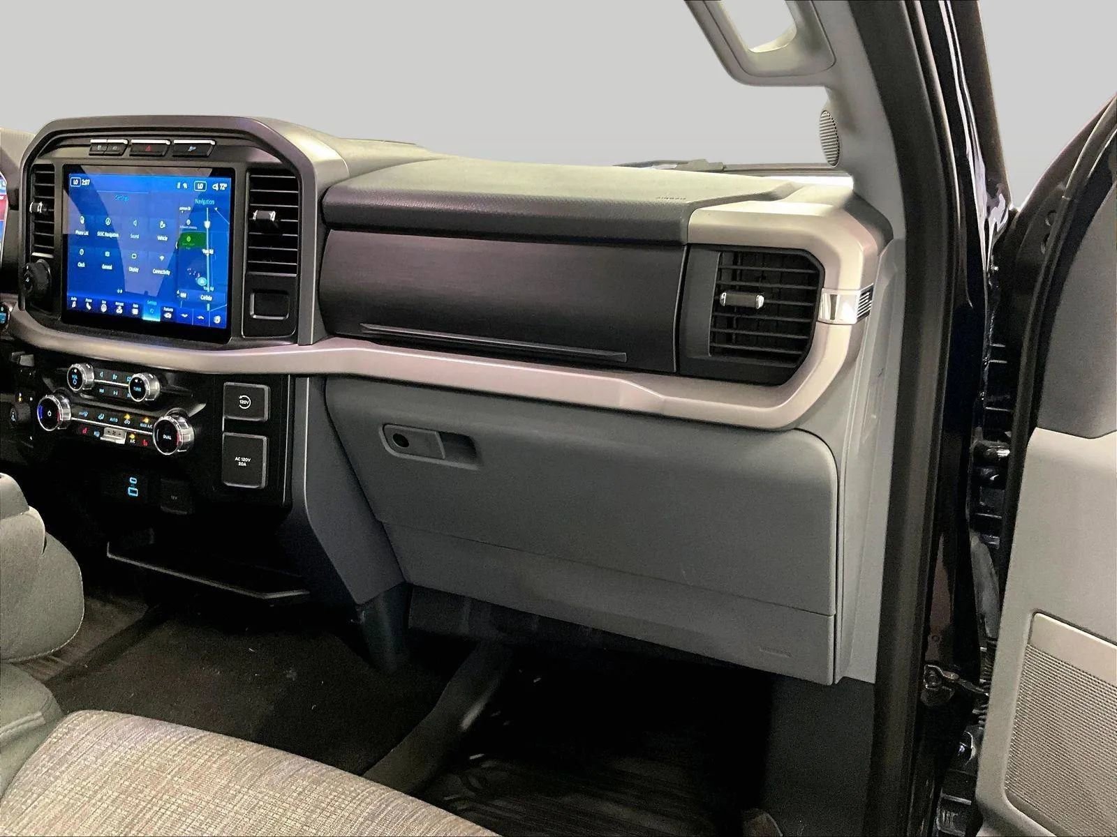 Certified 2023 Ford F150 XLT w/ Equipment Group 302A High image 15