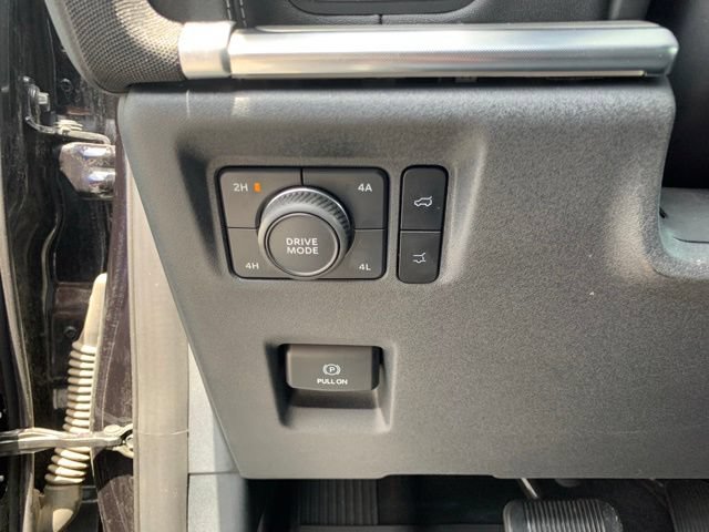 Certified 2025 Ford Expedition Platinum AWD/4WD image 25