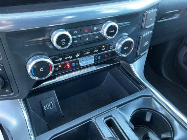 Certified 2025 Ford F150 Lariat w/ Tow/Haul Package AWD/4WD image 17