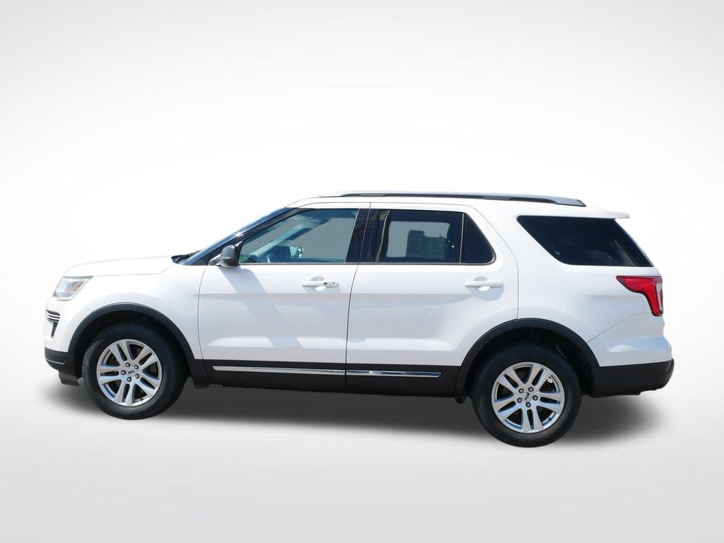 Certified 2018 Ford Explorer XLT AWD/4WD image 6