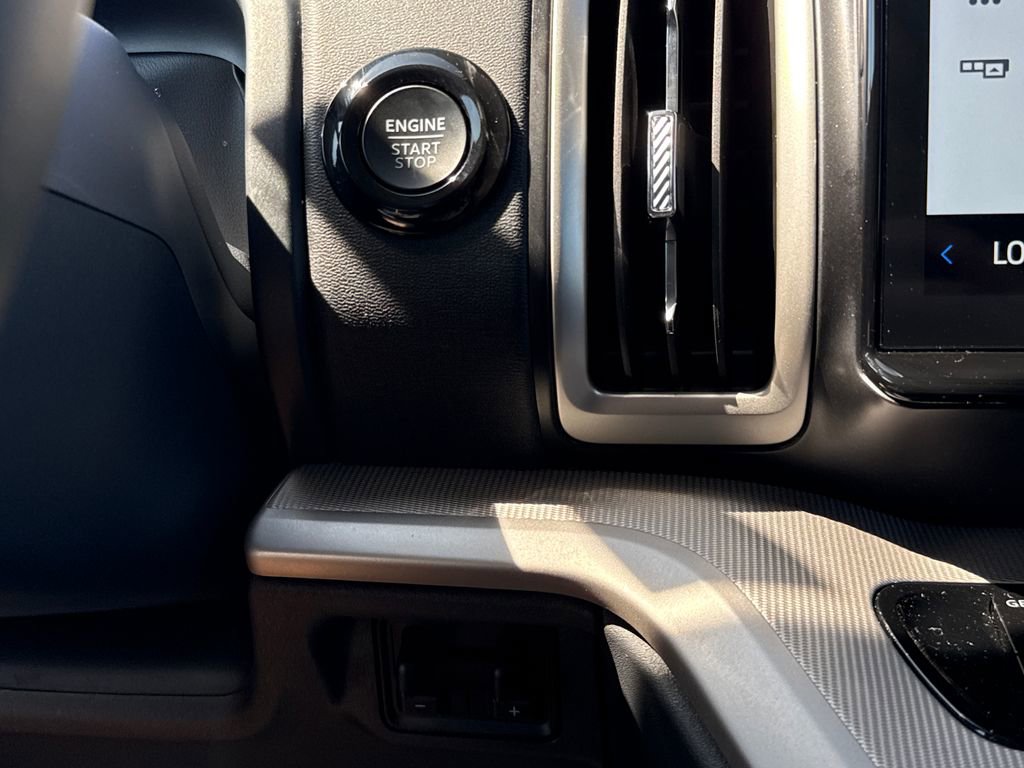 Certified 2025 Ford Expedition Max Active RWD image 24