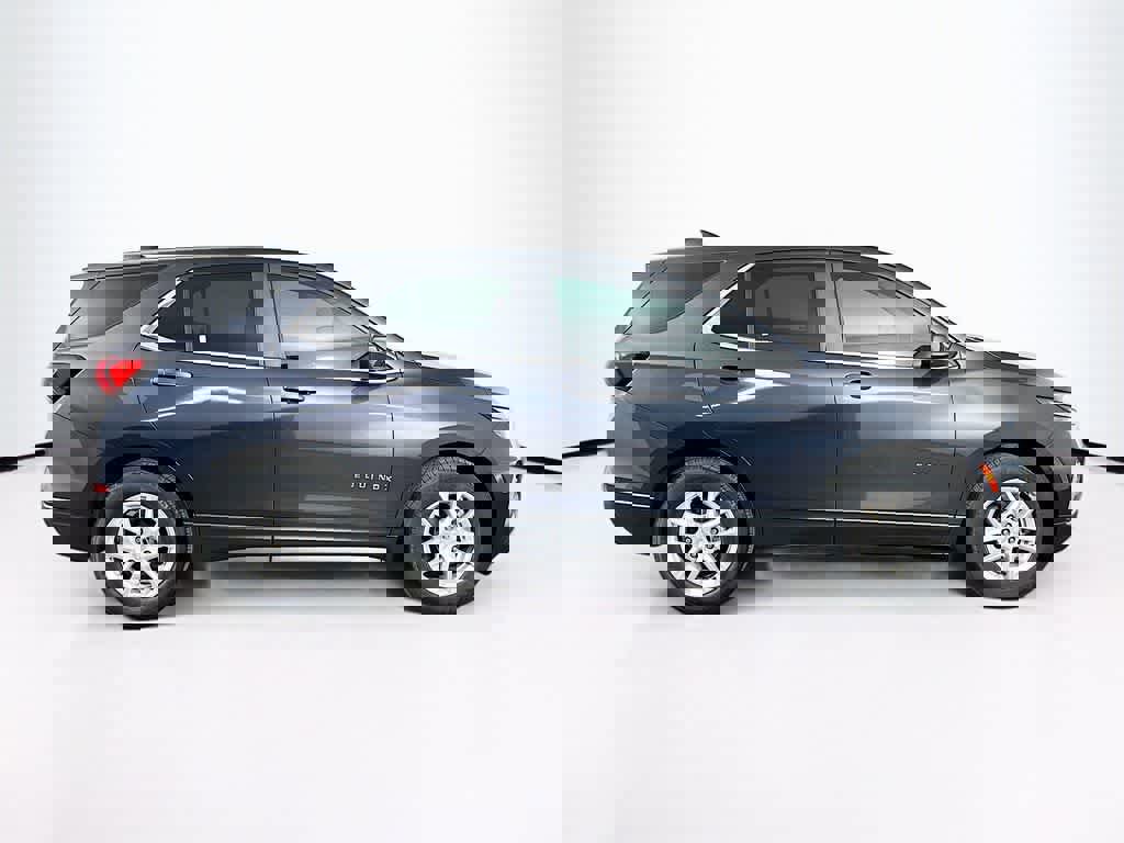 Used 2023 Chevrolet Equinox LT image 6