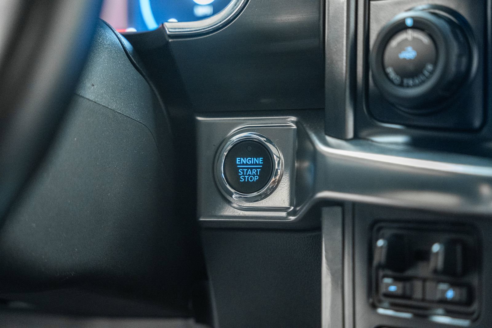 Certified 2023 Ford F150 Lariat w/ Equipment Group 502A High image 36