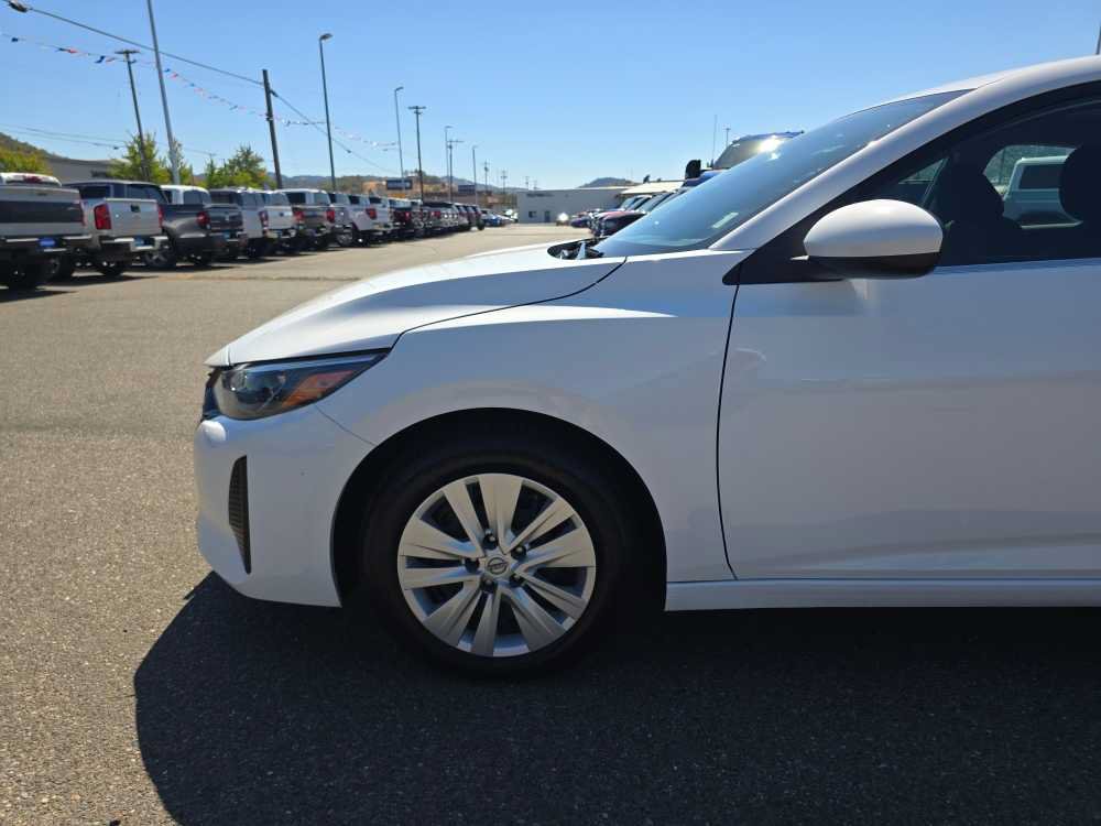 Used 2024 Nissan Sentra SV FWD image 18