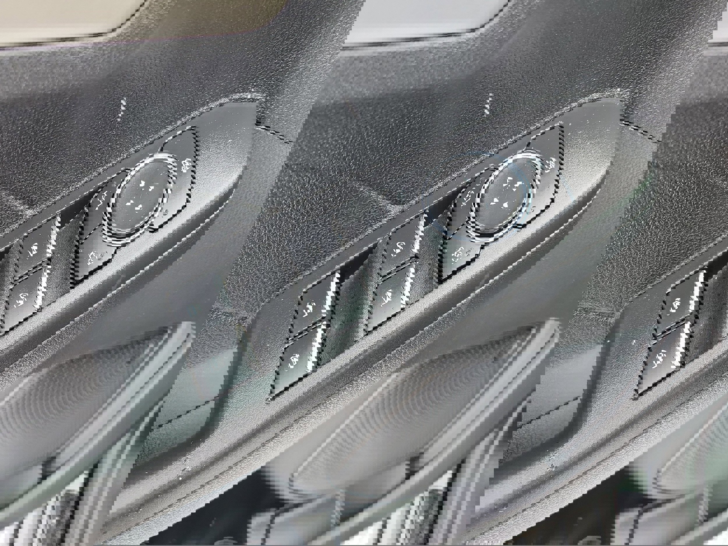 Certified 2022 Ford Escape SE w/ Convenience Package image 13