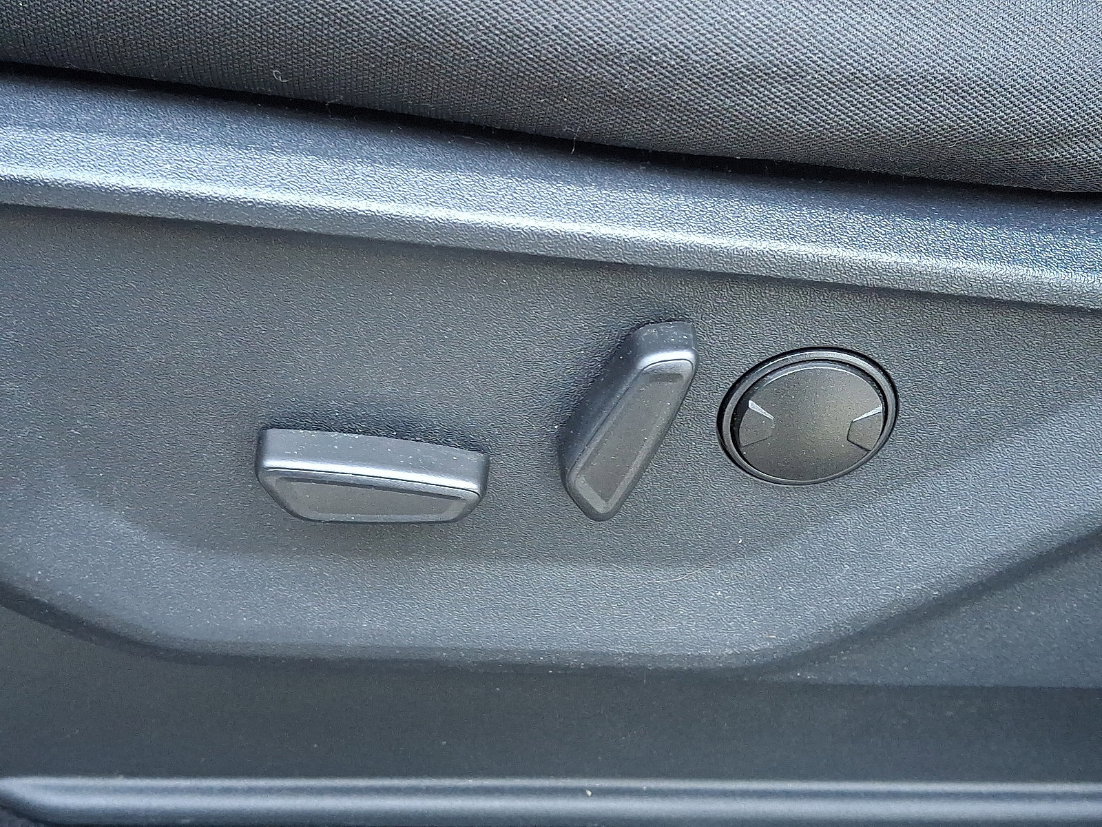 Certified 2023 Ford F150 XLT w/ Equipment Group 302A High image 18