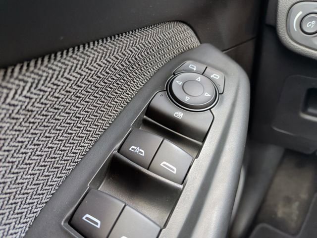 Used 2021 Chevrolet TrailBlazer LS image 24