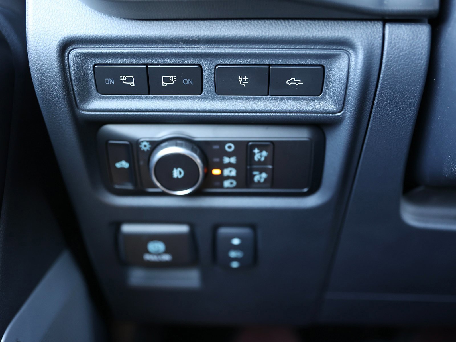 Certified 2024 Ford F150 Platinum w/ Equipment Group 702A High image 38