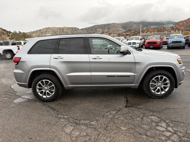 Used 2020 Jeep Grand Cherokee Altitude image 2