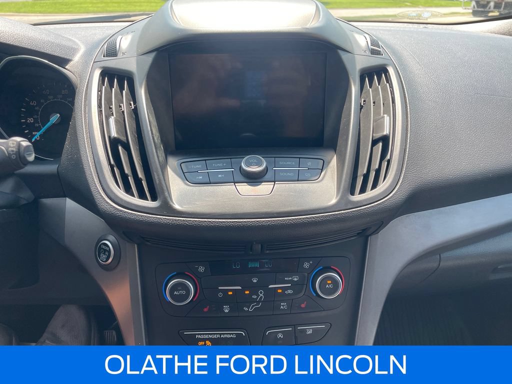Certified 2019 Ford Escape SE FWD image 20