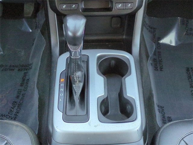 Used 2022 Chevrolet Colorado ZR2 w/ ZR2 Dusk Special Edition image 19