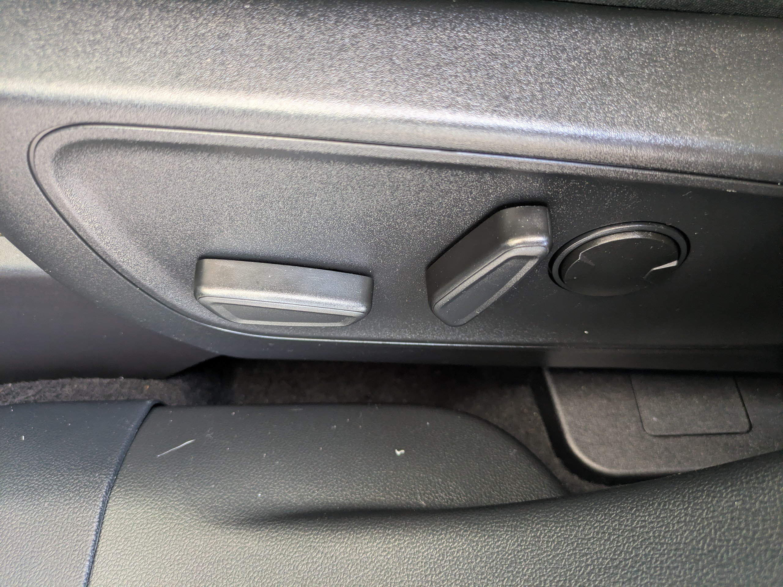 Certified 2024 Ford Escape Active FWD image 21