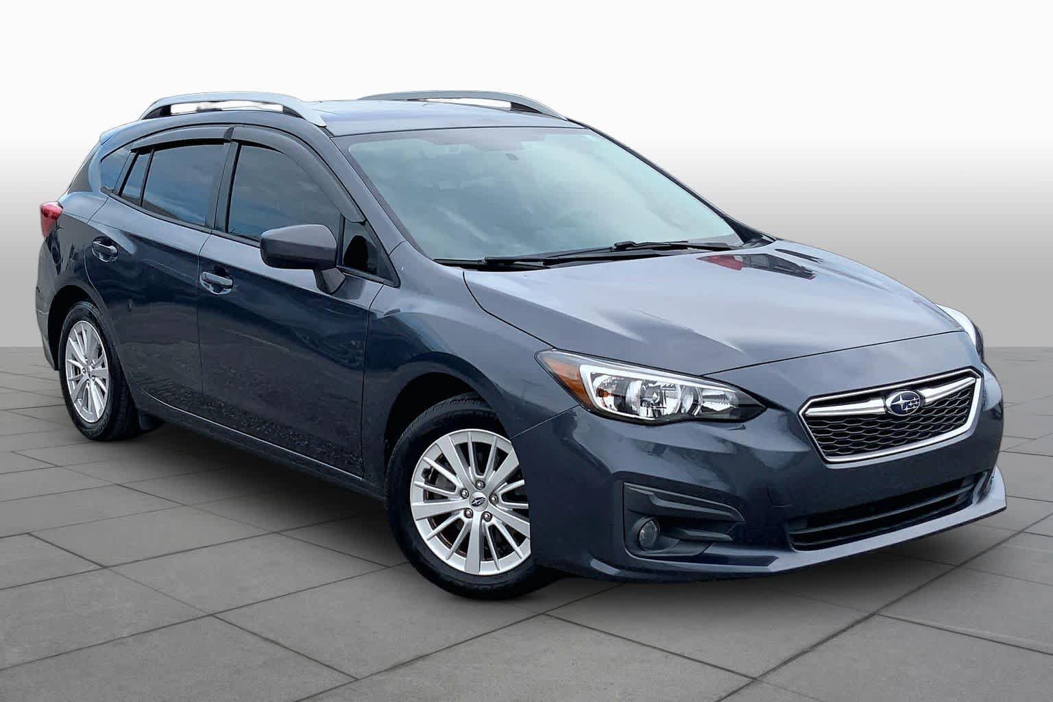 Used 2017 Subaru Impreza 2.0i Premium AWD/4WD image 3