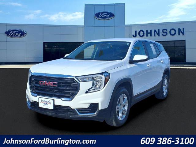 Used 2024 GMC Terrain SLE image 7