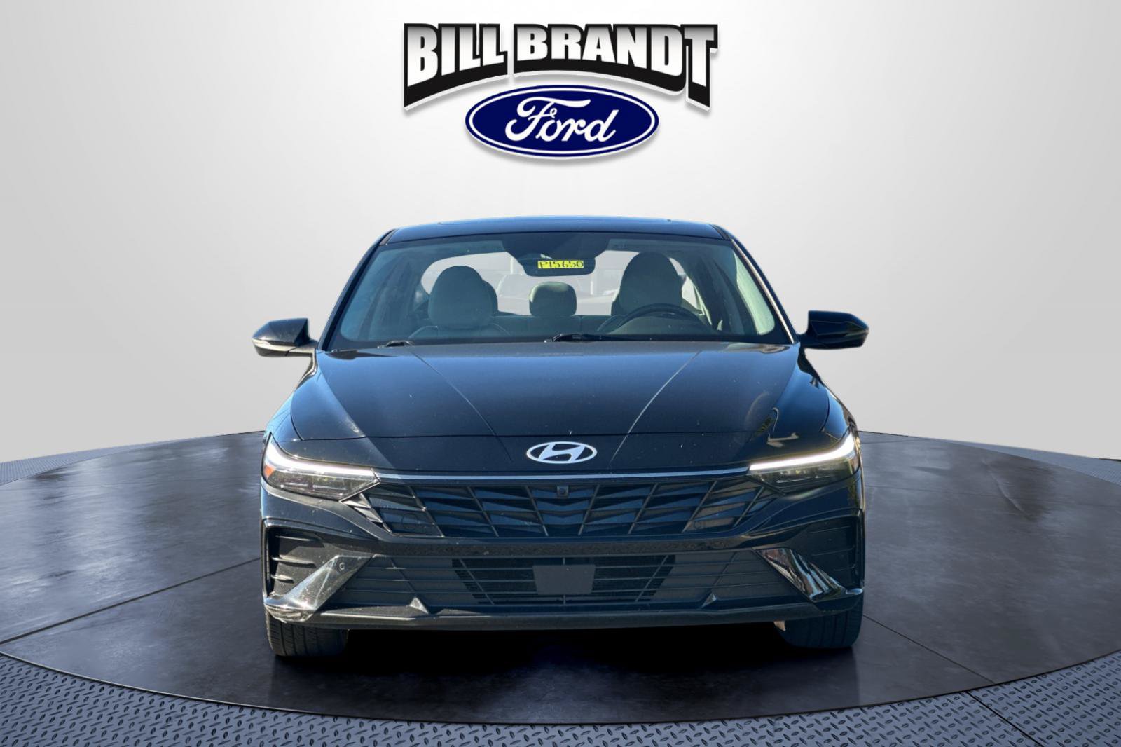 Used 2024 Hyundai Elantra Limited FWD image 8