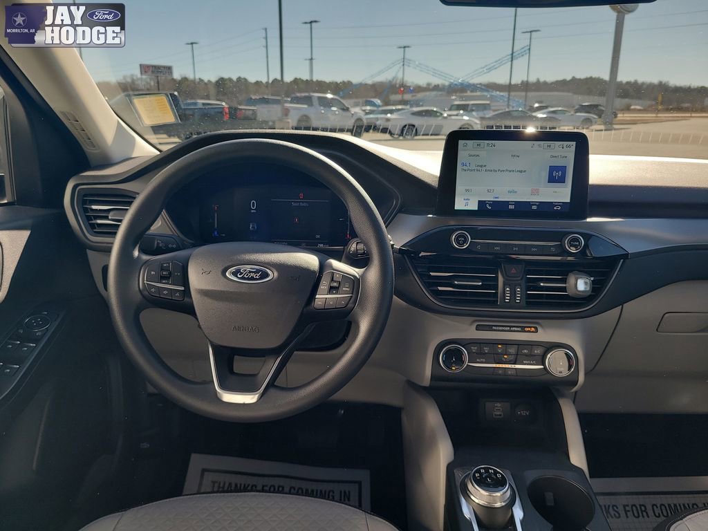 Certified 2025 Ford Escape Active image 28