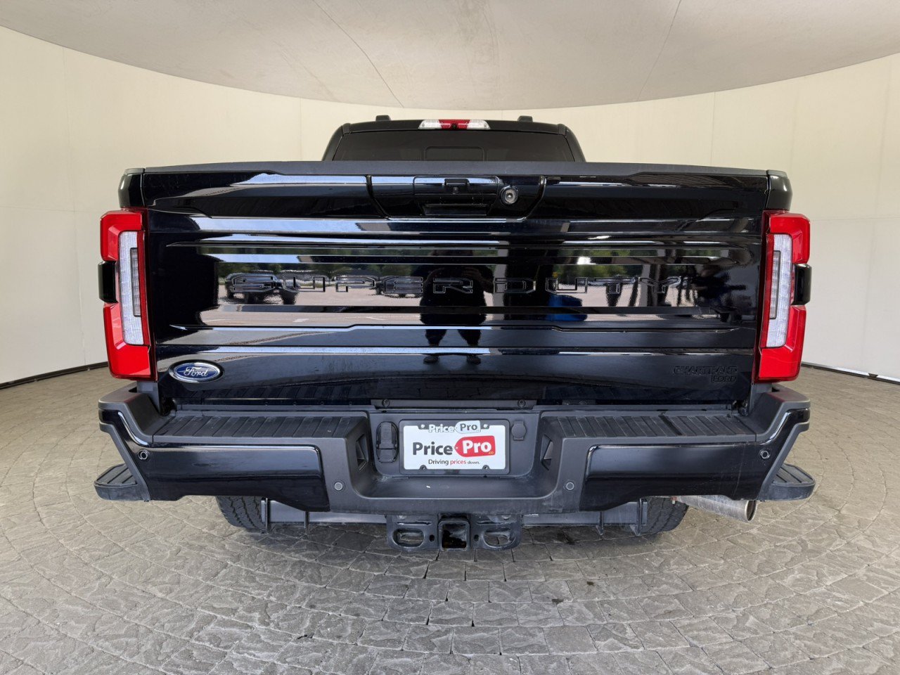 Certified 2025 Ford F250 Platinum AWD/4WD image 7