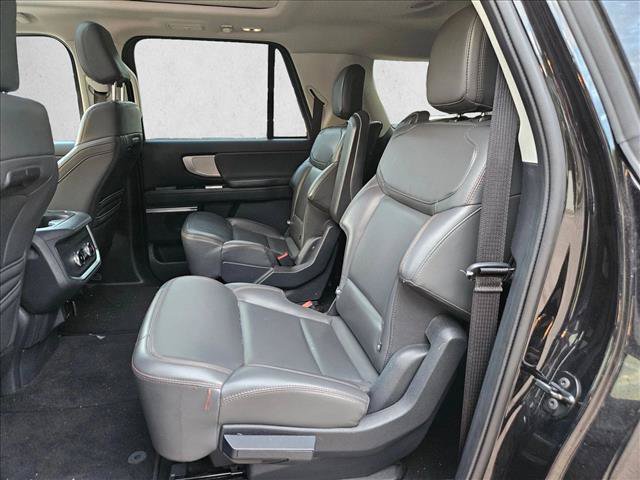Certified 2025 Ford Expedition Max Active AWD/4WD image 15