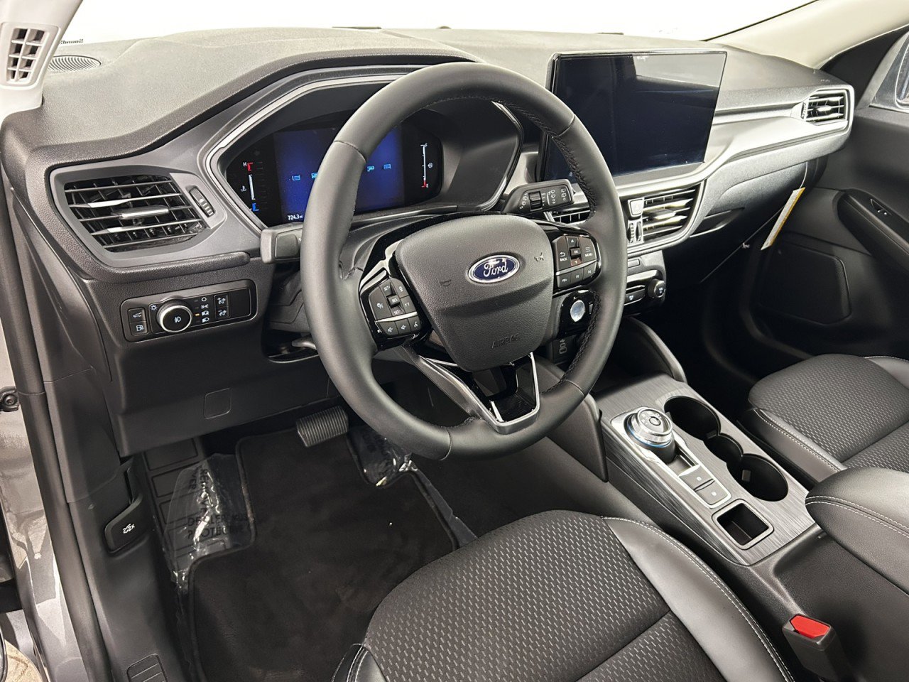 Certified 2025 Ford Escape SE FWD image 15