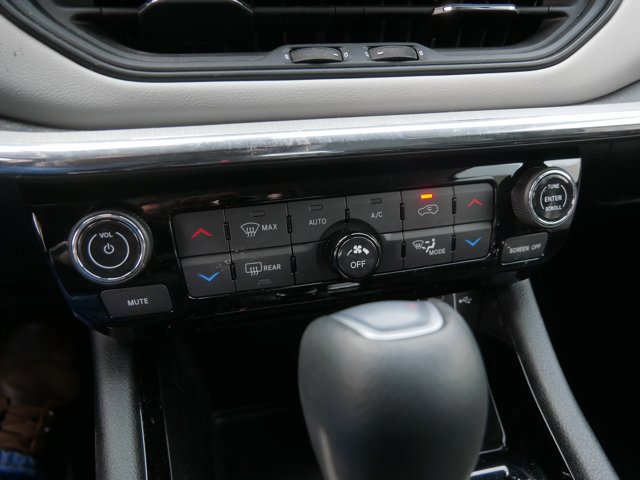 Used 2022 Jeep Compass Limited image 26