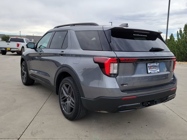 Certified 2025 Ford Explorer ST-Line w/ ST-Line Street Pack AWD/4WD image 5