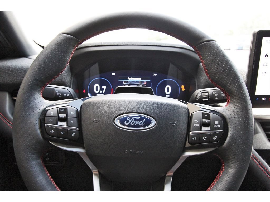 Certified 2025 Ford Explorer ST-Line w/ Premium Package RWD image 15