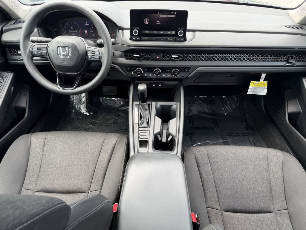 Used 2023 Honda Accord EX image 17