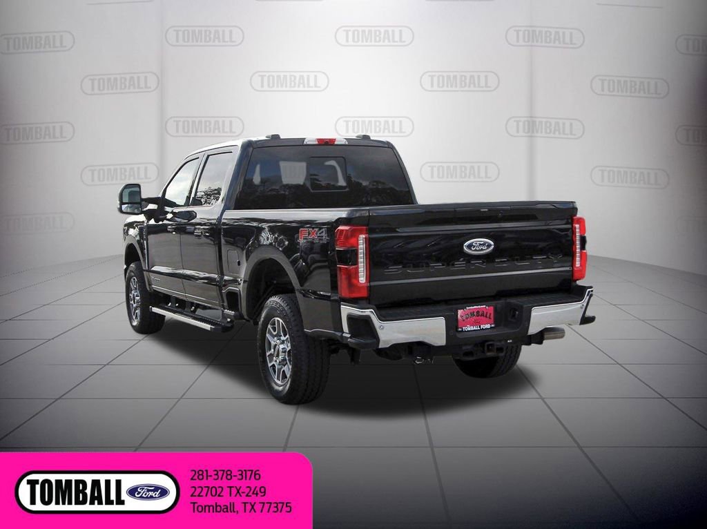 Certified 2025 Ford F250 Lariat w/ FX4 Off-Road Package image 5