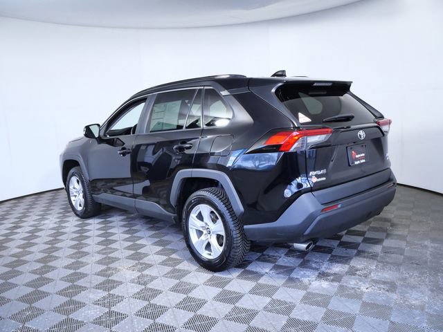 Used 2020 Toyota RAV4 XLE w/ All Weather Liner Package AWD/4WD image 6