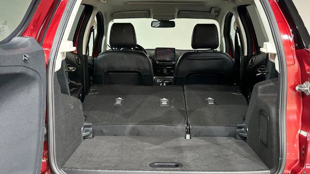 Certified 2022 Ford EcoSport Titanium AWD/4WD image 33