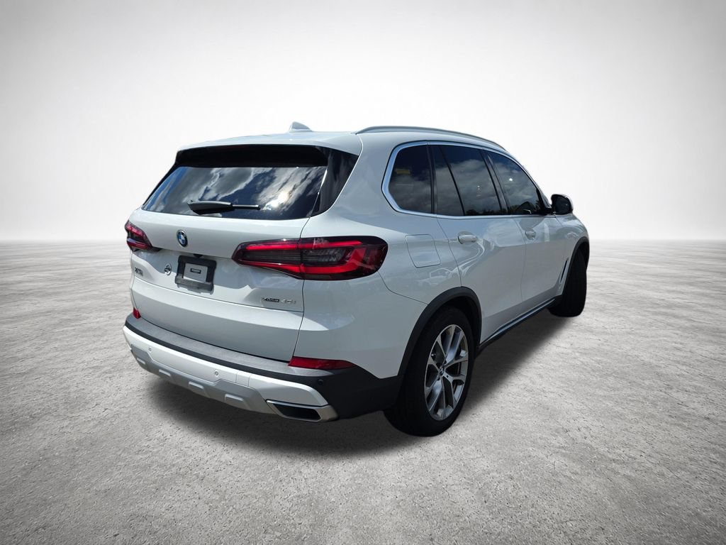 Used 2022 BMW X5 xDrive40i w/ Premium Package AWD/4WD image 8