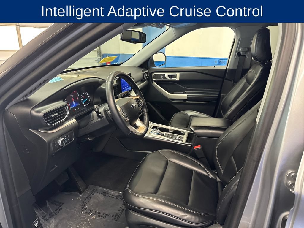 Certified 2021 Ford Explorer XLT w/ Equipment Group 202A AWD/4WD image 10