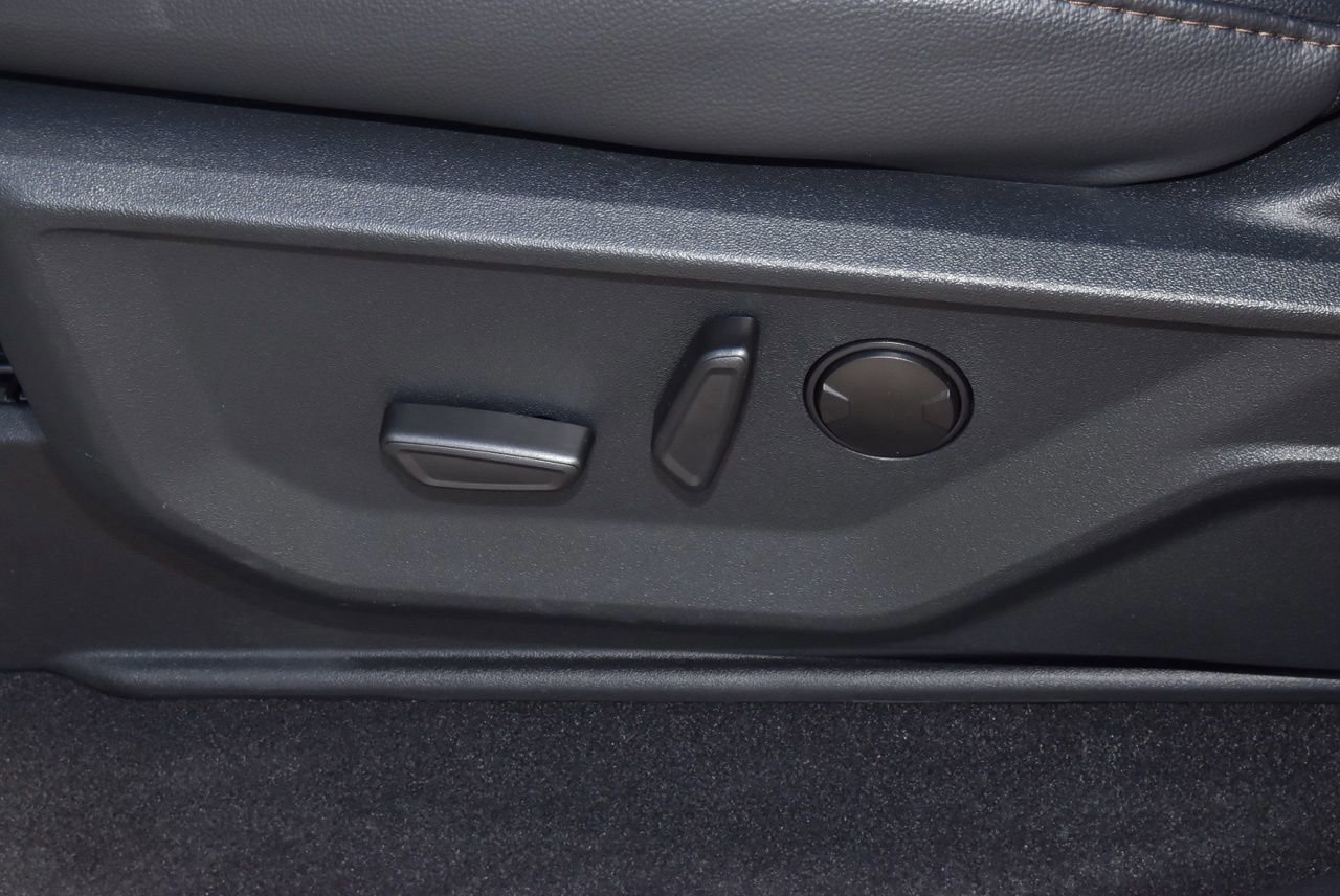 Certified 2026 Ford F150 Lariat w/ Equipment Group 501A Mid image 37