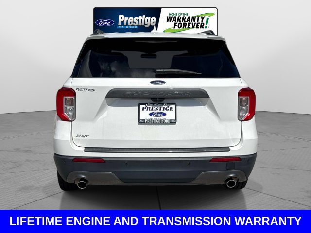 Certified 2022 Ford Explorer XLT w/ Equipment Group 202A RWD image 5