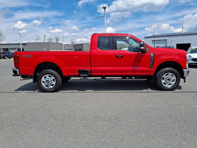 Certified 2025 Ford F350 XLT AWD/4WD image 7