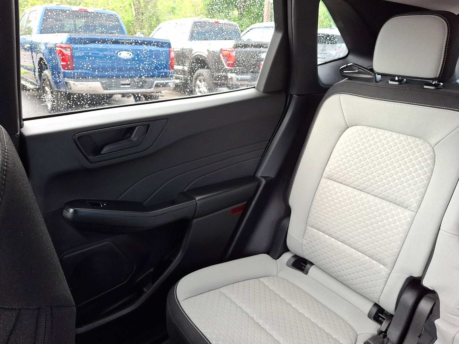 Certified 2023 Ford Escape Active AWD/4WD image 18