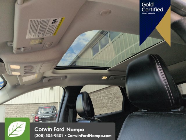 Certified 2023 Ford Escape Platinum AWD/4WD image 25