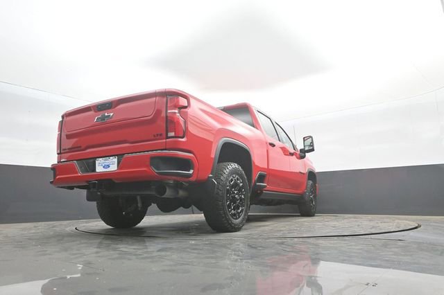 Used 2024 Chevrolet Silverado 2500 LTZ w/ LTZ Plus Package image 33