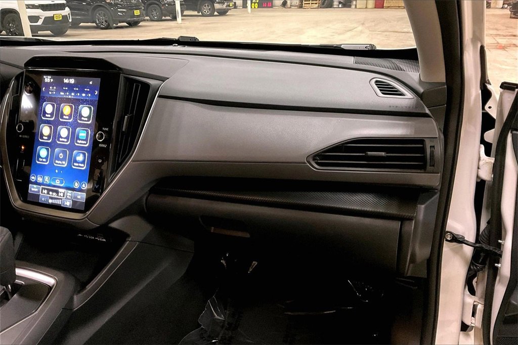 Used 2024 Subaru Crosstrek 2.0i Premium image 15