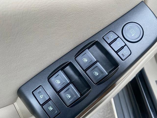 Used 2020 GMC Yukon Denali w/ Open Road Package image 14