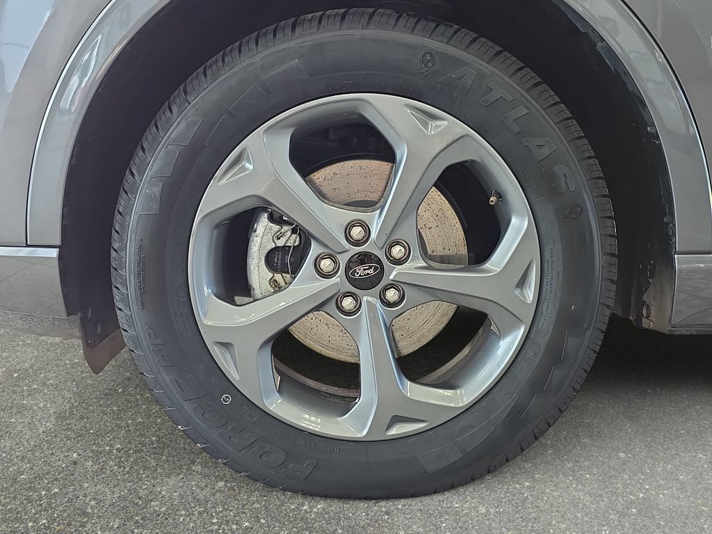 Certified 2024 Ford Escape ST-Line AWD/4WD image 29