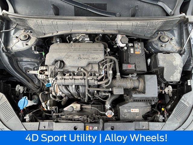 Used 2025 Hyundai Kona SEL FWD image 2
