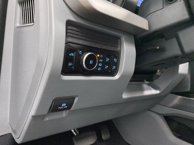 Certified 2026 Ford F250 XLT w/ XLT Premium Package AWD/4WD image 18