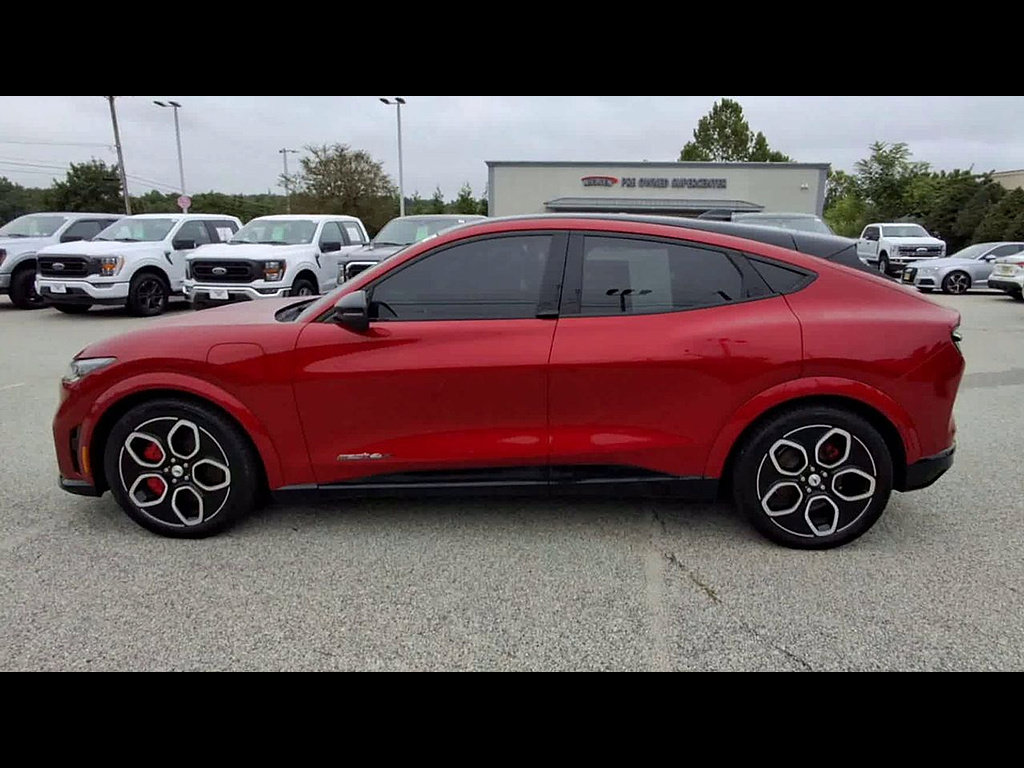 Certified 2022 Ford Mustang Mach-E GT AWD/4WD image 5