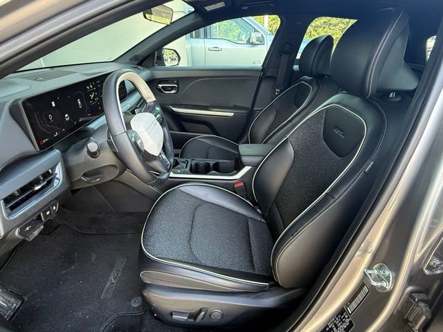 Used 2025 Kia K4 GT-Line FWD image 11